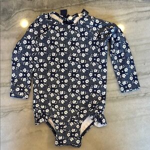 Minnow Floral Long Sleeve Swimsuit. Size 1